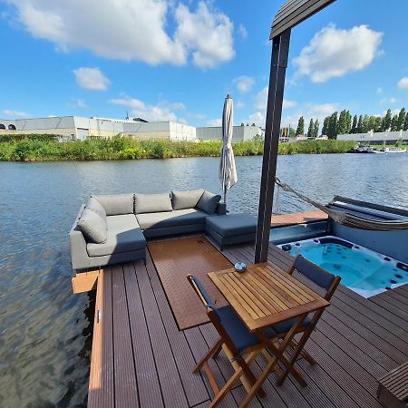 Vila Wikkelboats @ Tramkade Den Bosch Orthen Exteriér fotografie
